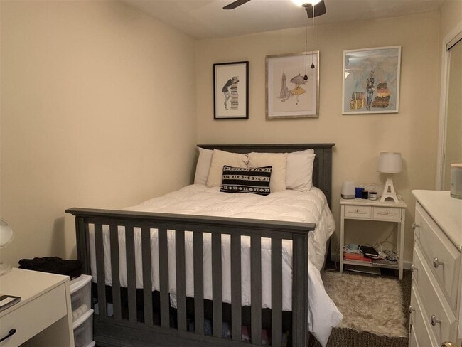 Building Photo - 123 Park Ave