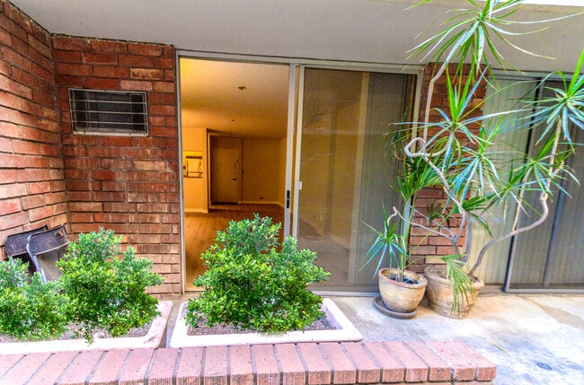 Private Patio - 1440 Veteran Ave