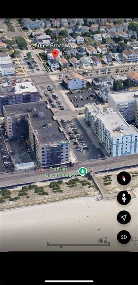 Building Photo - 505 E Broadway