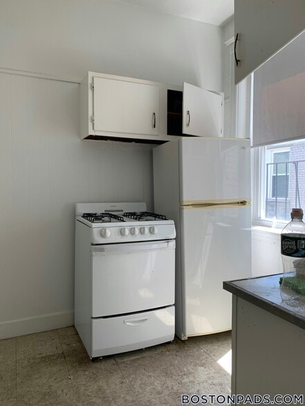 Building Photo - 1800 Commonwealth Ave