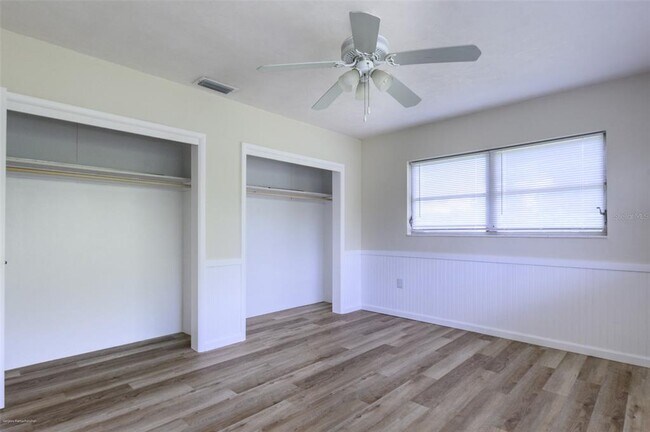 Building Photo - 1214 Ansin St