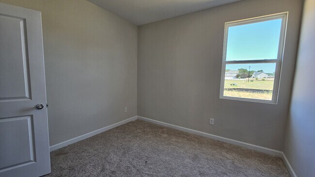 Building Photo - 108 Fairwinds Dr