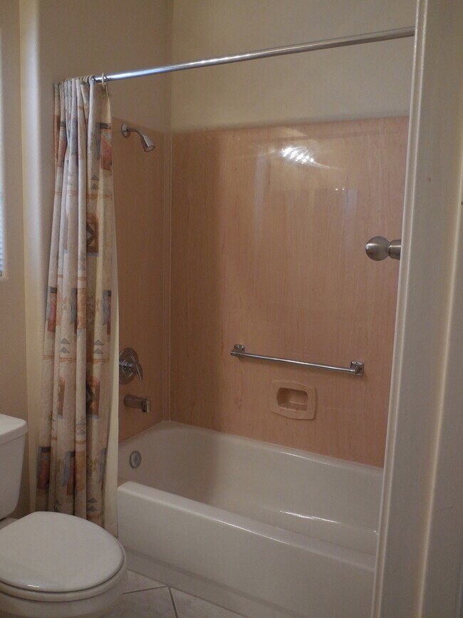 Building Photo - SUN CITY SUMMERLIN TWO BEDROOM - MONARCH F...