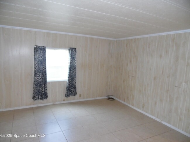 Building Photo - 7596 Boxelder Rd