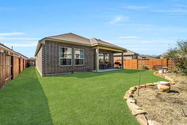 Building Photo - 10047 Napier Dr