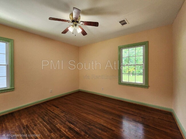 Building Photo - 2480 Spring Garden Dr SW