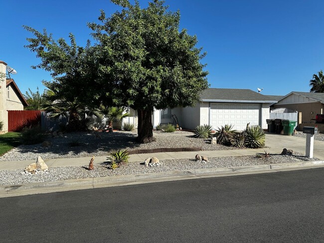 Building Photo - Turn Key 3 bed/2 bath home for Rent in Mor...