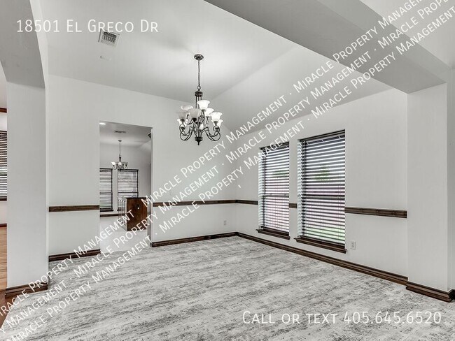 Building Photo - 18501 El Greco Dr