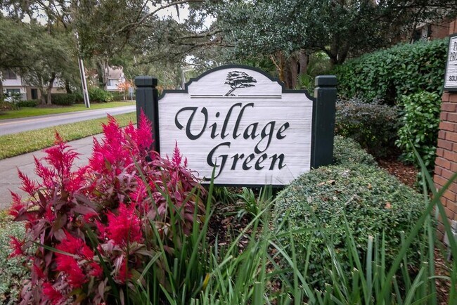 Building Photo - 800 Mallery St