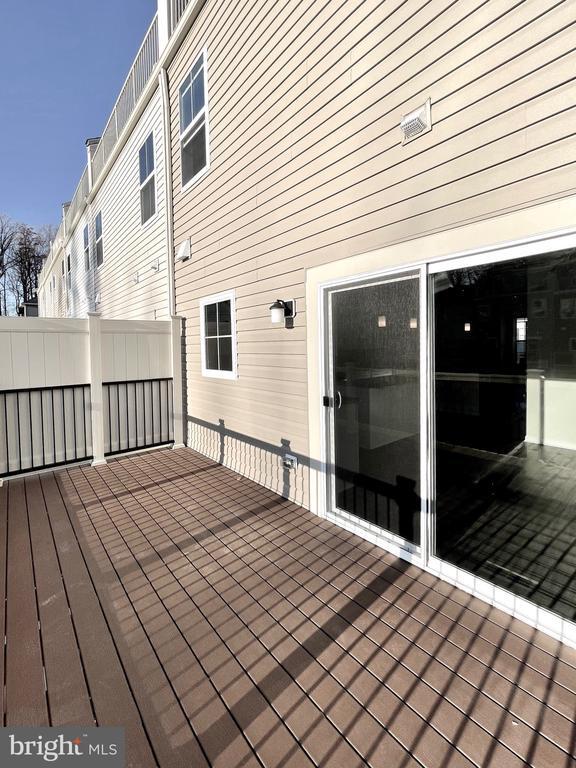 Building Photo - 22732 Tate St