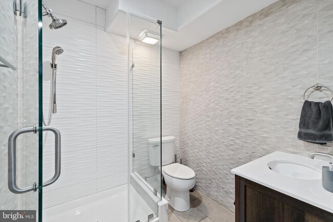 Building Photo - 1402 Ellsworth St