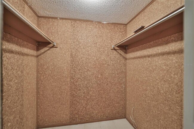 Building Photo - 801 83rd Ave N