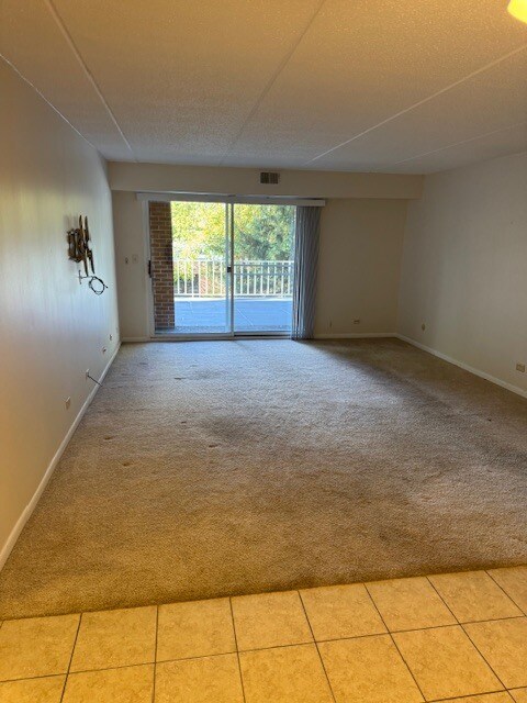 Building Photo - 1450 Plymouth Ln