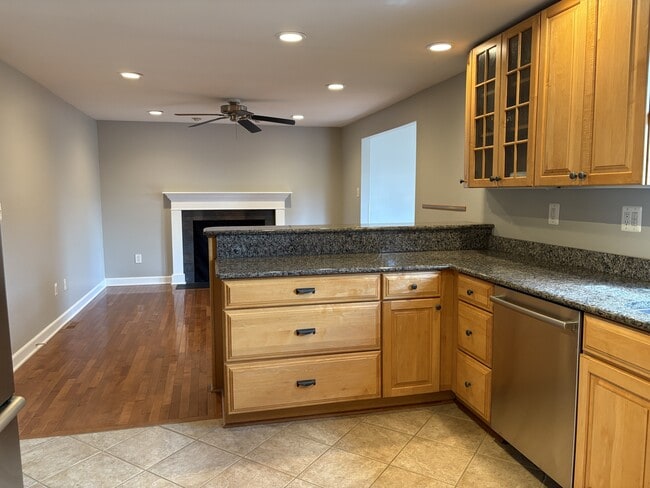 Building Photo - 412 Kojun Ct