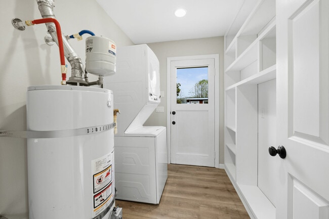 Building Photo - 903 Bonney Ave