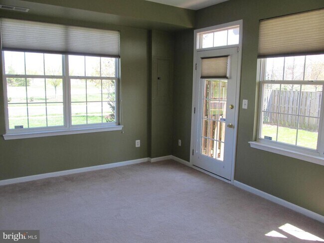 Building Photo - 20460 Greymont Terrace