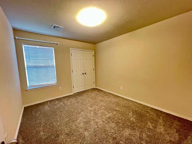 Building Photo - 2205 SW 93rd St