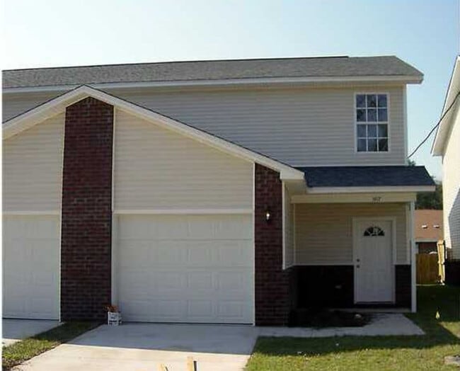 Building Photo - 1401 Beaver Run Rd