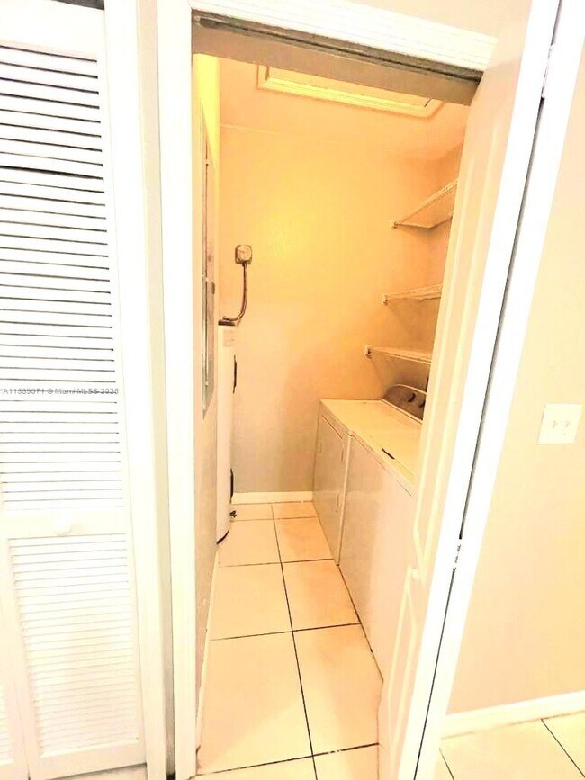 Building Photo - 12263 SW 214 Ln