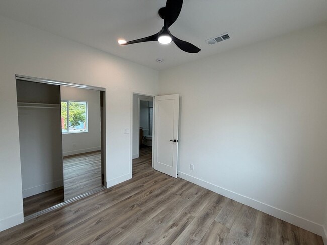 Building Photo - Brand New!! (2026) 2 Bed / 1 Bath Home Near Campus