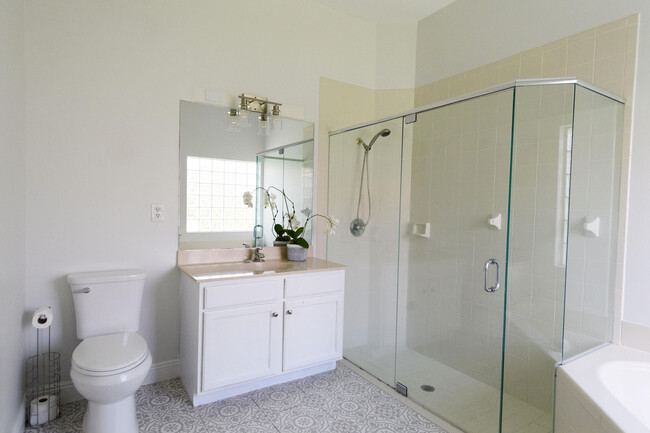 Building Photo - 3693 Miramontes Cir