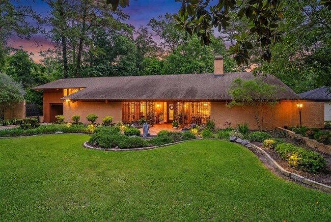 Building Photo - 29 Winged Foot Dr
