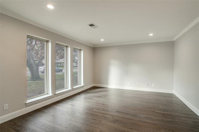 Building Photo - 7327 Wellcrest Dr