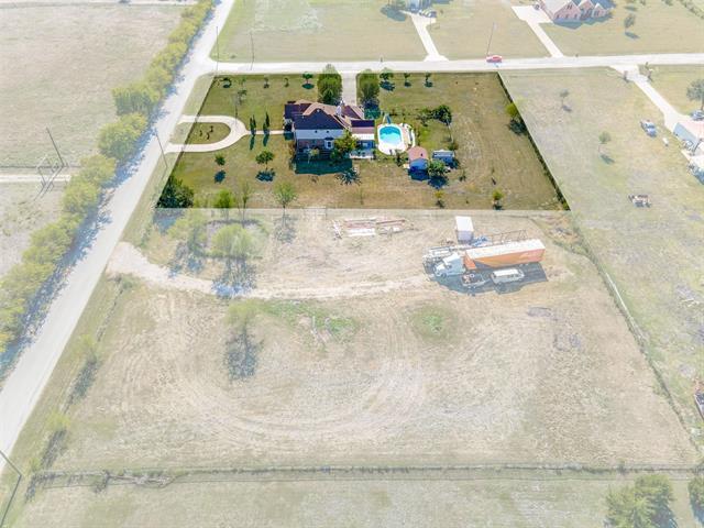 Building Photo - 400 League Rd