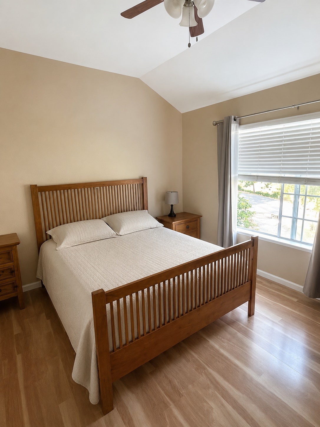 Bedroom can support a king-size bed and has a walk-in closet. - 820 Occidental Way