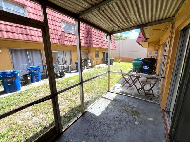 Building Photo - 2562 NW 52nd Ave