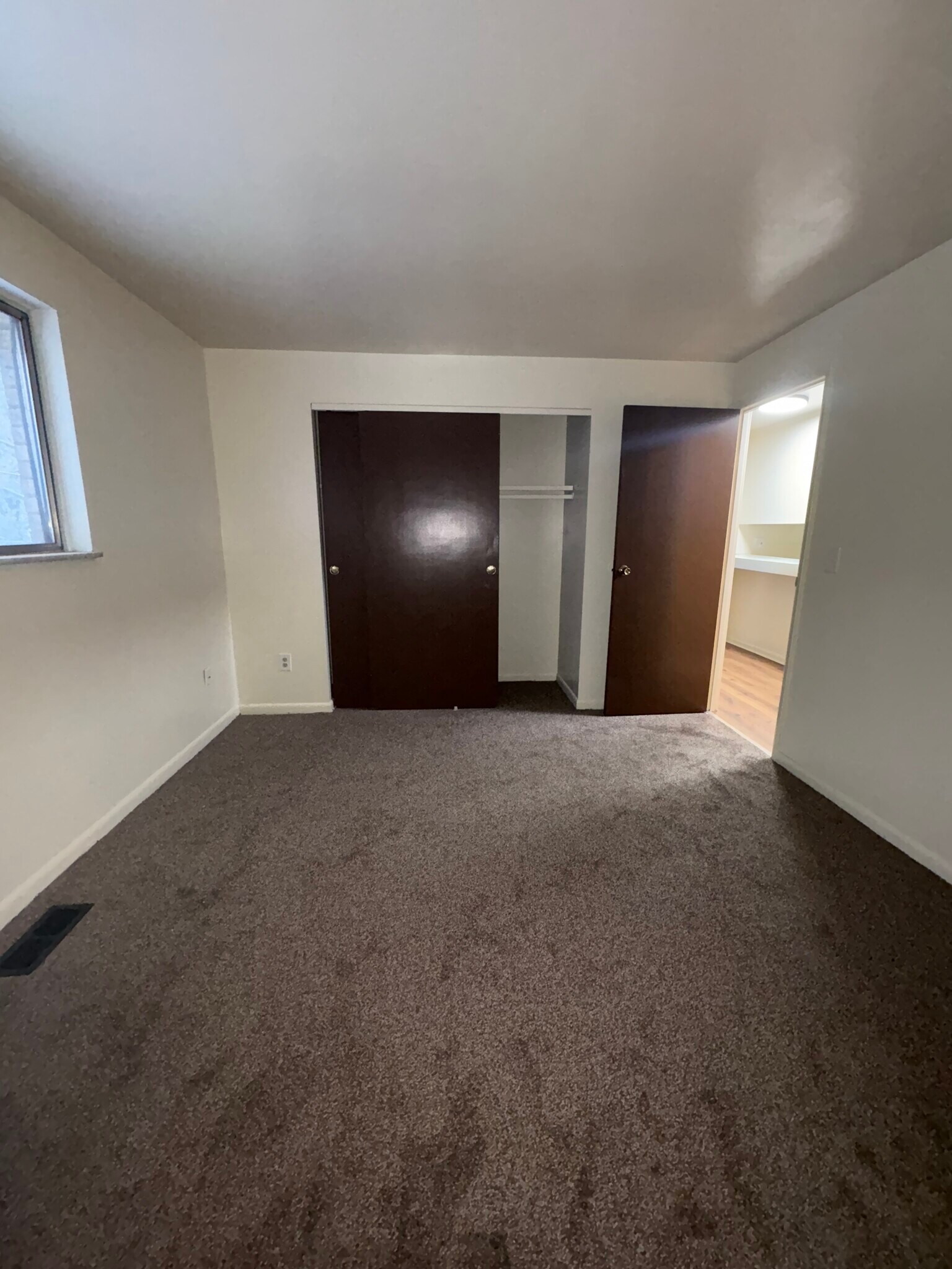 Bedroom - 5317 Greencroft Dr