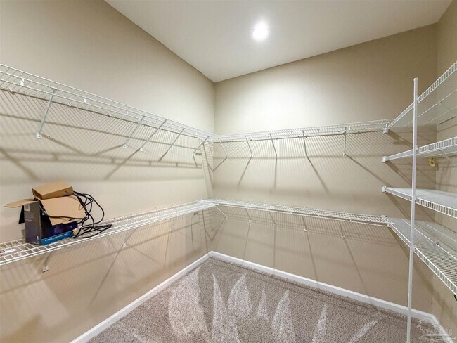 Building Photo - 1218 Ganges Trail