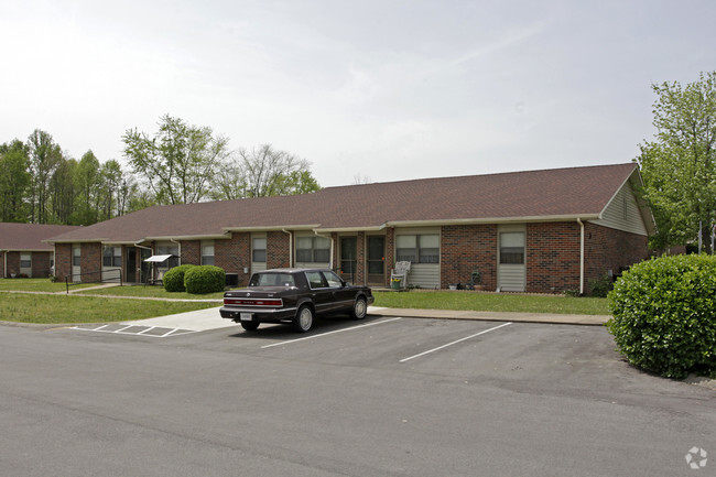 Building Photo - Golden Oaks Village