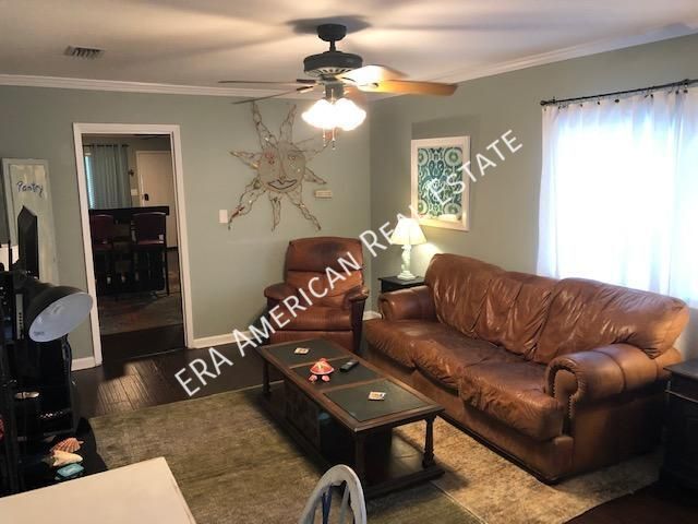 Building Photo - 726 Eglin Pkwy NE