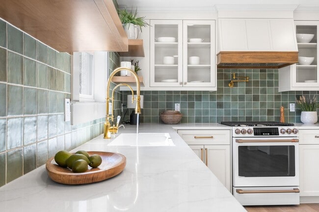 Building Photo - Freshly Remodeled Stunner Perched on the H...
