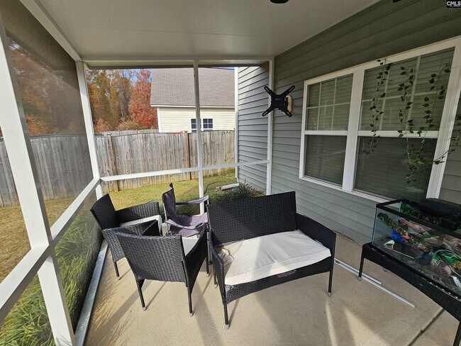 Building Photo - 136 Cordage Dr