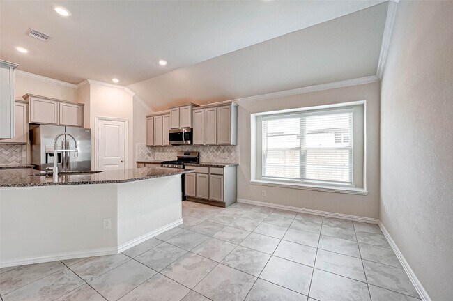 Building Photo - 2307 Green Kale Dr