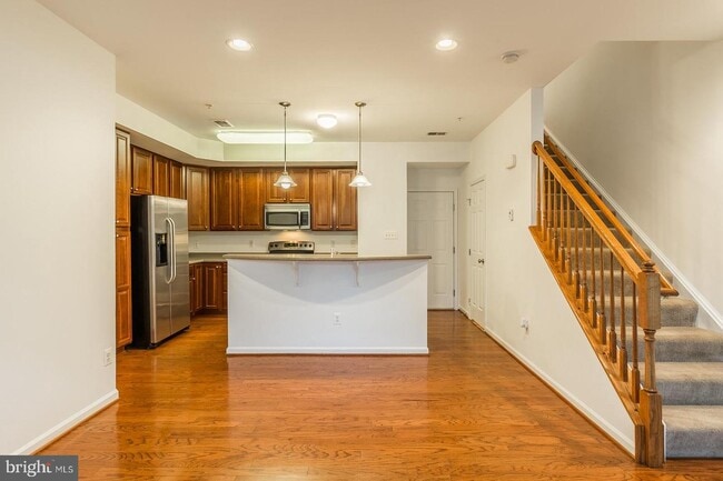 Building Photo - 2376 Merseyside Dr