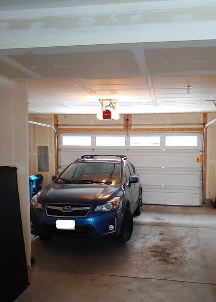 Building Photo - 1034 Griffith St