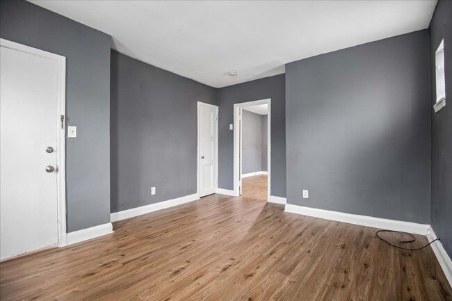 Building Photo - 1401 N Potomac St