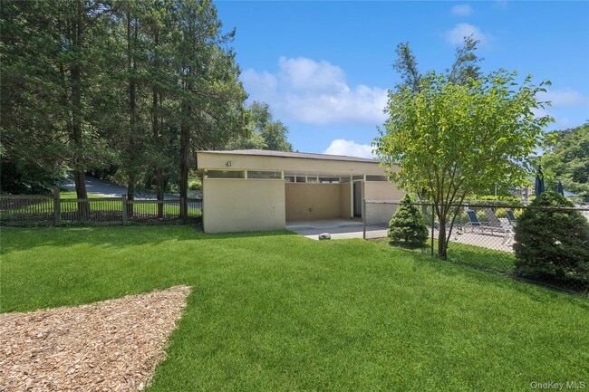 Building Photo - 412 Benedict Ave