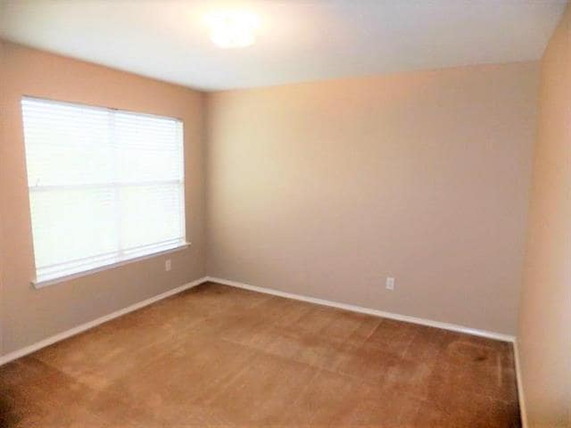Building Photo - 7000 Eagle Vail Dr