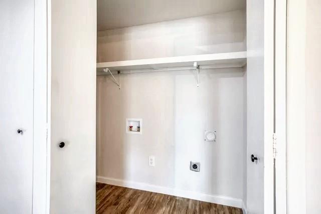 Building Photo - 203 S Forest Crest Dr