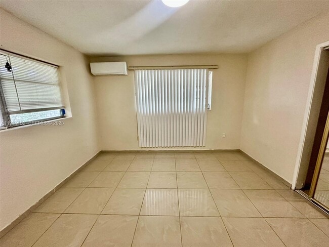 Building Photo - 6154 Flagler St