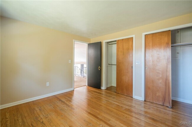 Building Photo - 8810 Seneca Ave