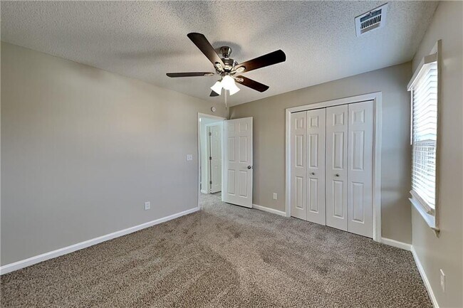 Building Photo - 5413 Milling Ct