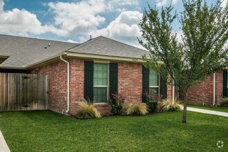 Building Photo - Beautiful 2/2 Townhome in Tradewinds