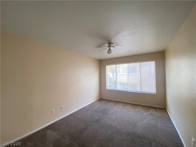 Building Photo - 3152 Tarpon