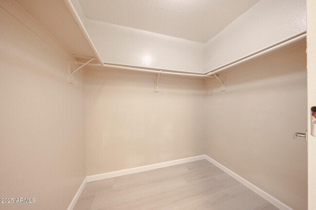 Building Photo - 65 N 224th Ln