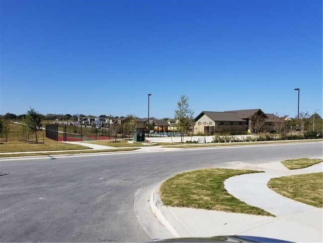 Building Photo - 10300 Hatton Ln